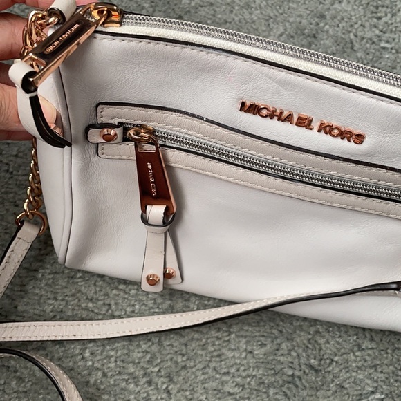 Cream and rose gold MK bag - Picture 4 of 4